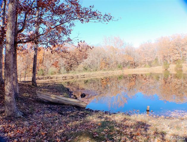 17 Deeker Lane, New Florence, MO 63363