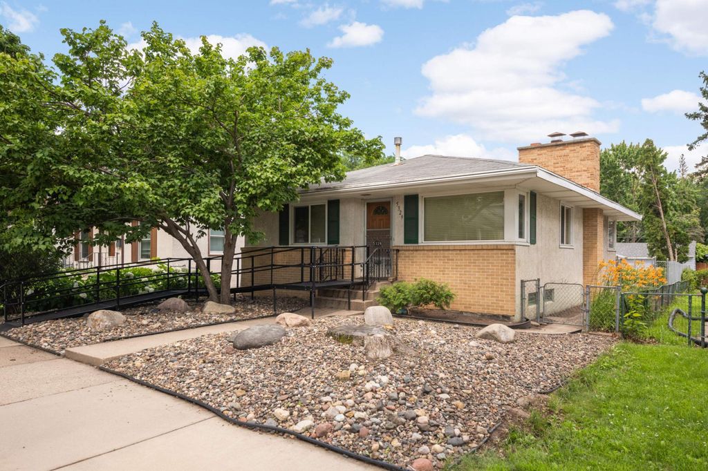 5329 43rd Avenue S, Minneapolis, MN 55417