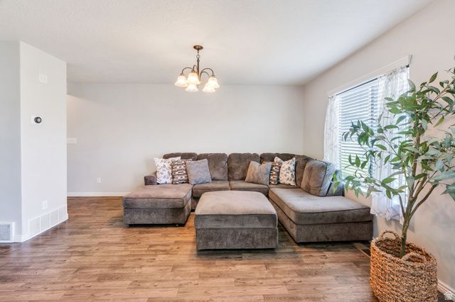 1866 E 280 S, Spanish Fork, UT 84660