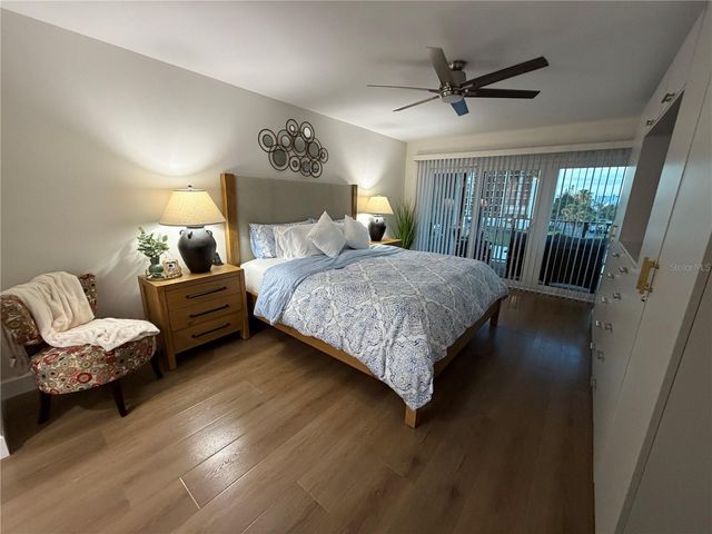 1480 GULF BOULEVARD 309, Clearwater Beach, FL 33767
