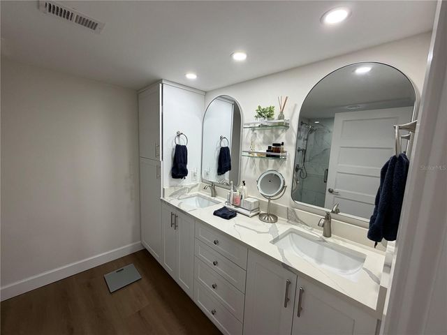 1480 GULF BOULEVARD 309, Clearwater Beach, FL 33767