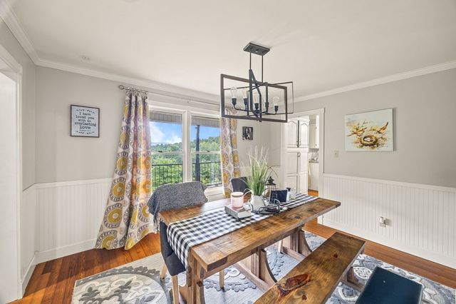 721 Valley Dr, Livingston, TN 38570