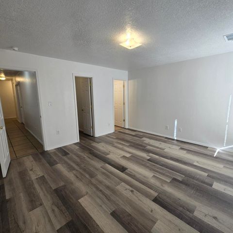 8204 Tangerine Place NW, Albuquerque, NM 87120