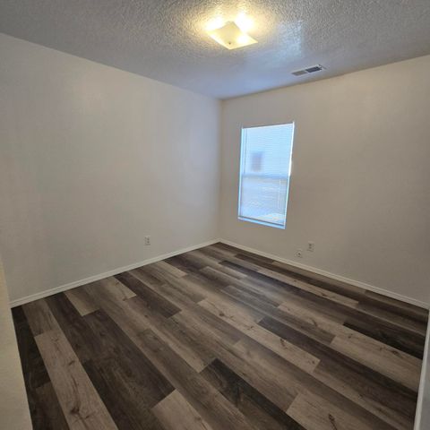 8204 Tangerine Place NW, Albuquerque, NM 87120