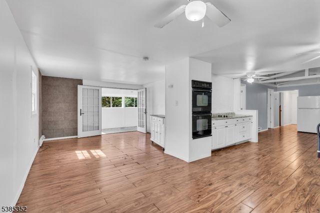 11 Northwood Dr, High Bridge Boro, NJ 08829