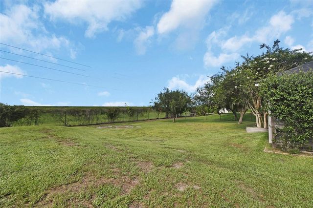 523 KONOMAC LAKE DRIVE, Debary, FL 32713