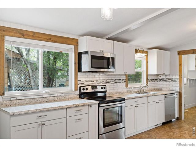 1613 W 16th Street, Loveland, CO 80538