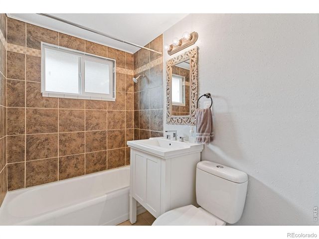 1613 W 16th Street, Loveland, CO 80538