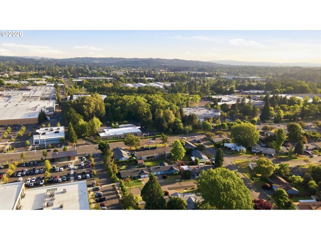 13045 Sw CASTLEWOOD St, Beaverton, OR 97005