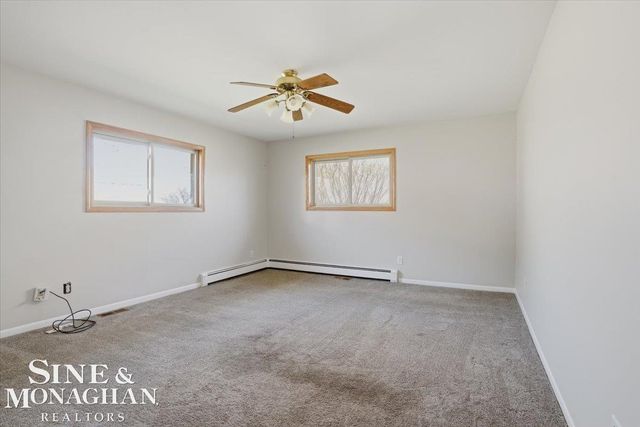 1350 Oakland Avenue, Saint Clair, MI 48079