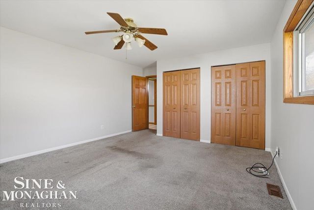 1350 Oakland Avenue, Saint Clair, MI 48079