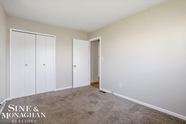 1350 Oakland Avenue, Saint Clair, MI 48079