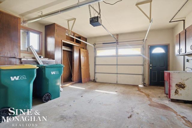 1350 Oakland Avenue, Saint Clair, MI 48079