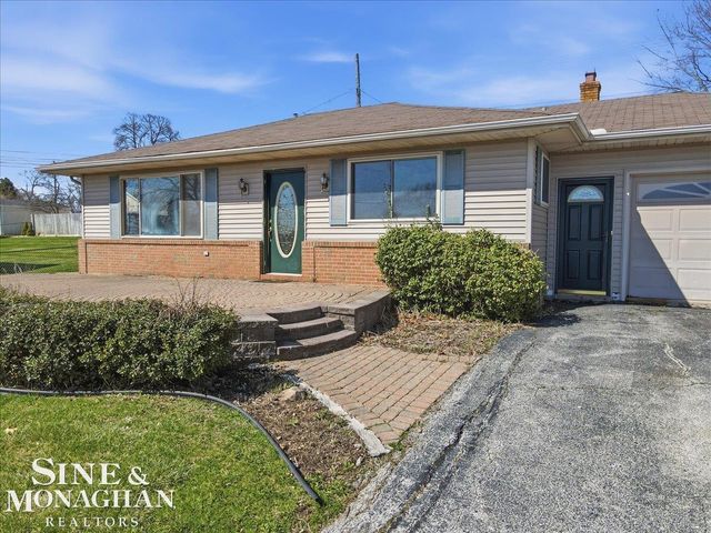 1350 Oakland Avenue, Saint Clair, MI 48079