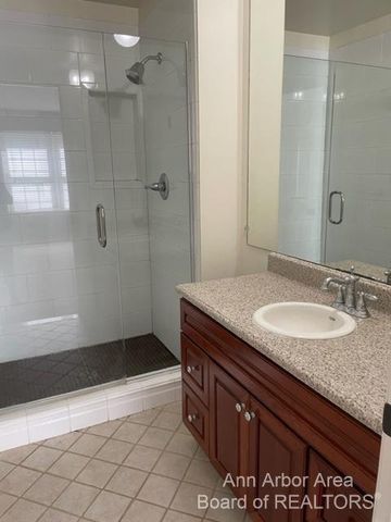 4299 Pine Ridge Court, Ann Arbor, MI 48105