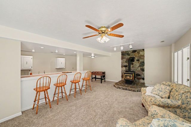 17527 County Road 14, Goshen, IN 46528