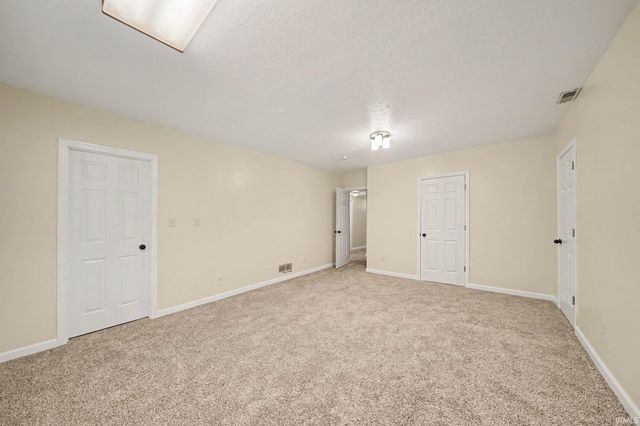 17527 County Road 14, Goshen, IN 46528