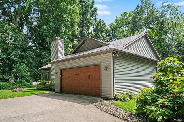 17527 County Road 14, Goshen, IN 46528