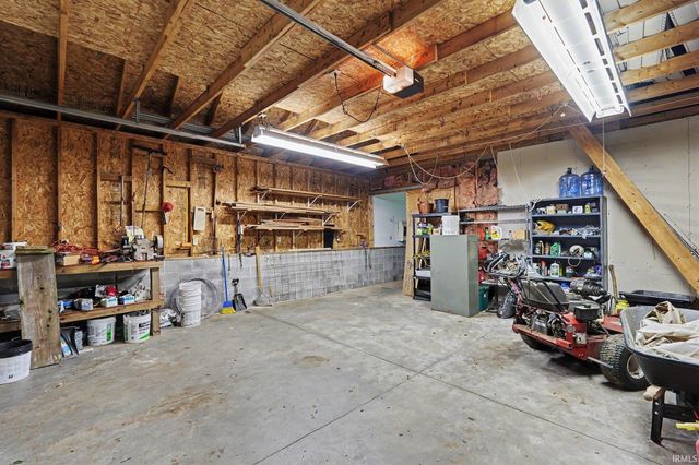 17527 County Road 14, Goshen, IN 46528
