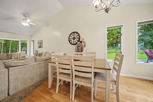 17527 County Road 14, Goshen, IN 46528