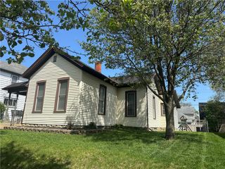 335 Garfield Avenue, Troy, OH 45373