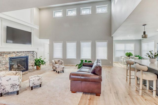 3521 Grandwood Drive N, Fargo, ND 58102