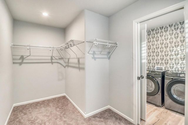 3521 Grandwood Drive N, Fargo, ND 58102