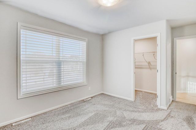 3521 Grandwood Drive N, Fargo, ND 58102