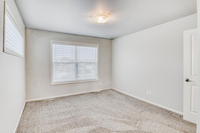 3521 Grandwood Drive N, Fargo, ND 58102