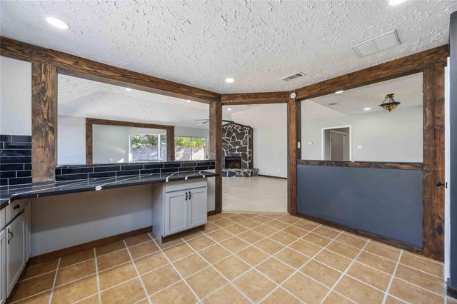 16103 Grassy Creek Drive, Houston, TX 77082