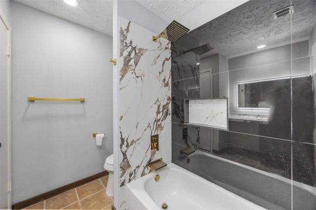 16103 Grassy Creek Drive, Houston, TX 77082