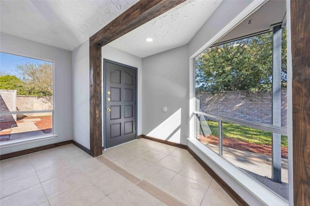 16103 Grassy Creek Drive, Houston, TX 77082