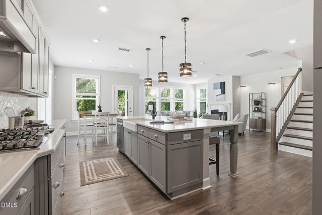 200 Woodstaff Avenue, Wake Forest, NC 27587
