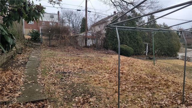 1802 Alcoa Dr, Arnold, PA 15068