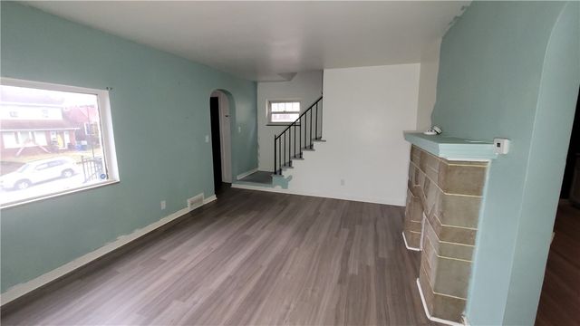 1802 Alcoa Dr, Arnold, PA 15068