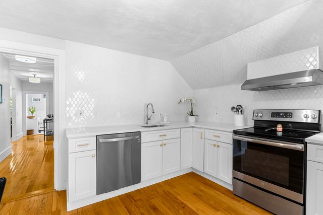 106 Central Avenue 2, Milton, MA 02186