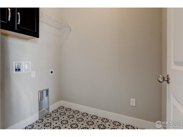 4192 Trapper Lake Dr, Loveland, CO 80538