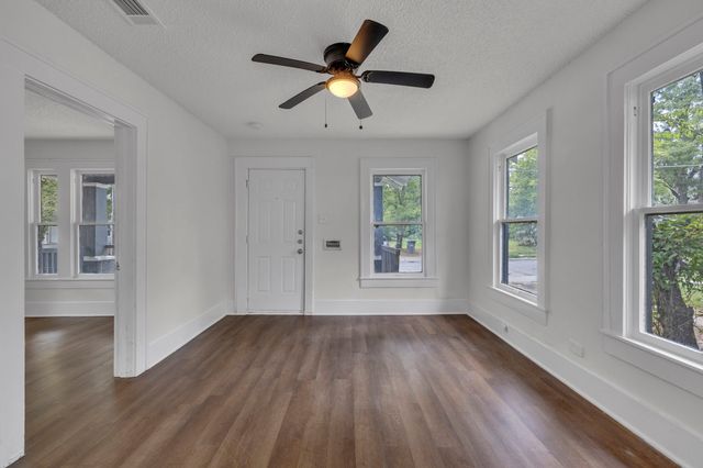 3626 Meyers Street, Dallas, TX 75215