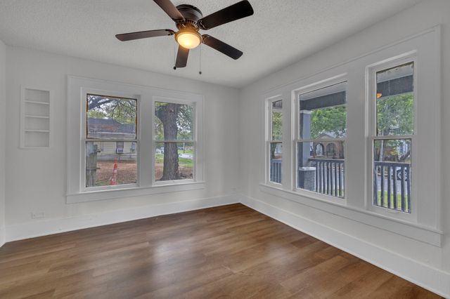 3626 Meyers Street, Dallas, TX 75215