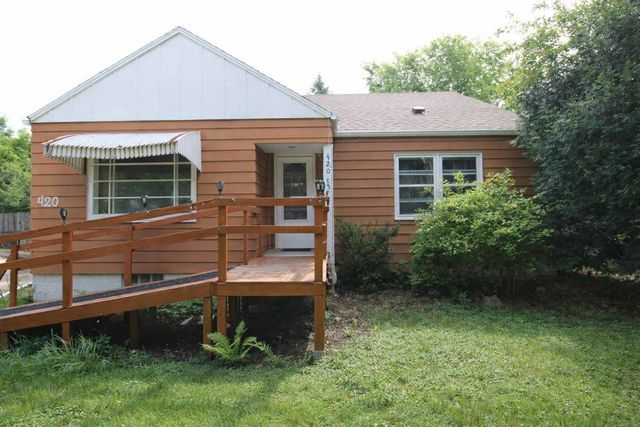 420 14th Street S, Moorhead, MN 56560