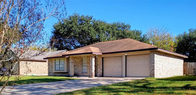 7818 Hiawatha Street, Baytown, TX 77521