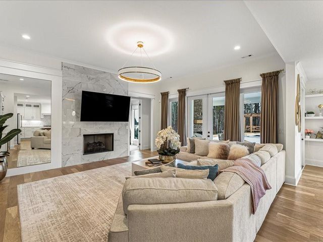 255 Cicely Way, Tyrone, GA 30290