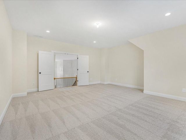 255 Cicely Way, Tyrone, GA 30290