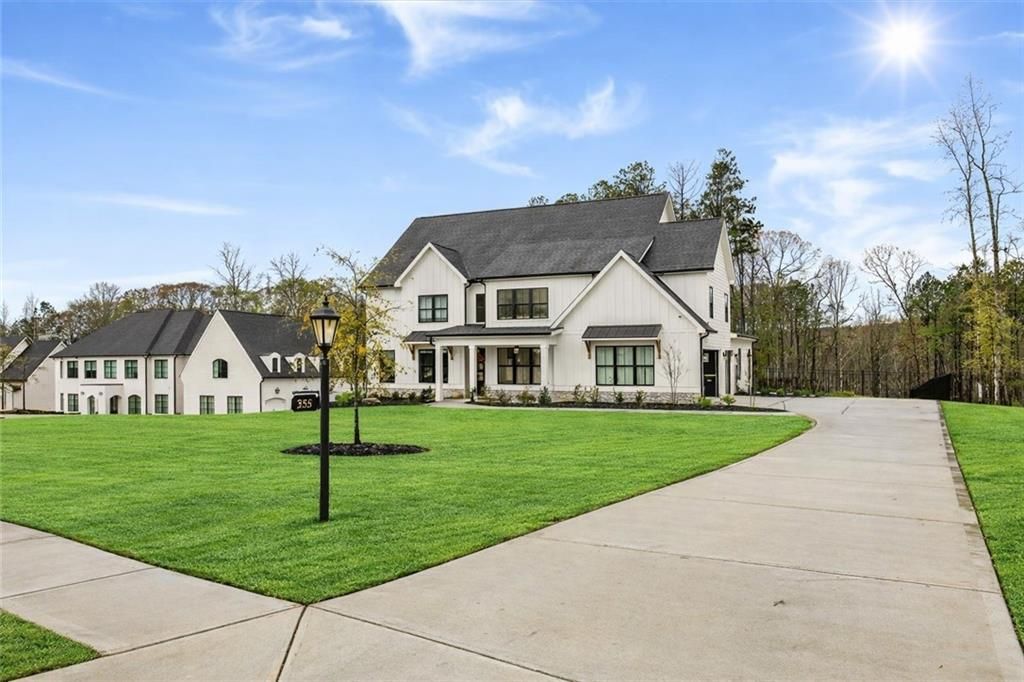 255 Cicely Way, Tyrone, GA 30290