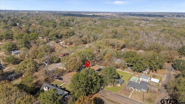 2005 Happy Street, Mt Pleasant, TX 75455