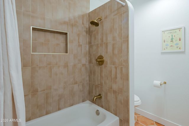 16041 N 31ST Street 14, Phoenix, AZ 85032