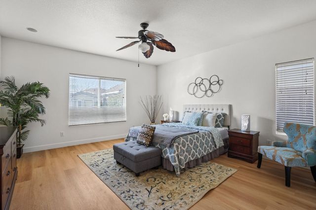 9942 Valderama Way, Sacramento, CA 95829