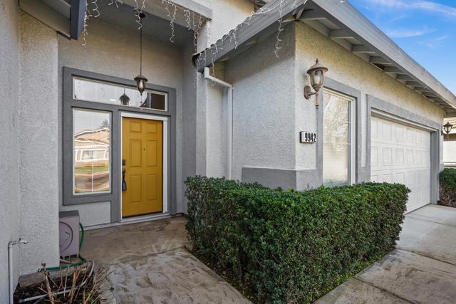 9942 Valderama Way, Sacramento, CA 95829