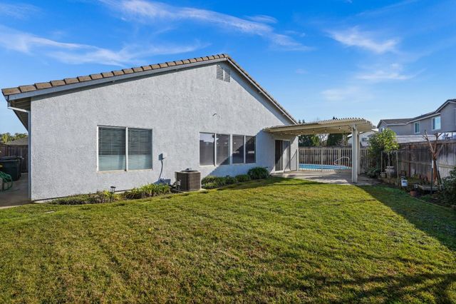 9942 Valderama Way, Sacramento, CA 95829