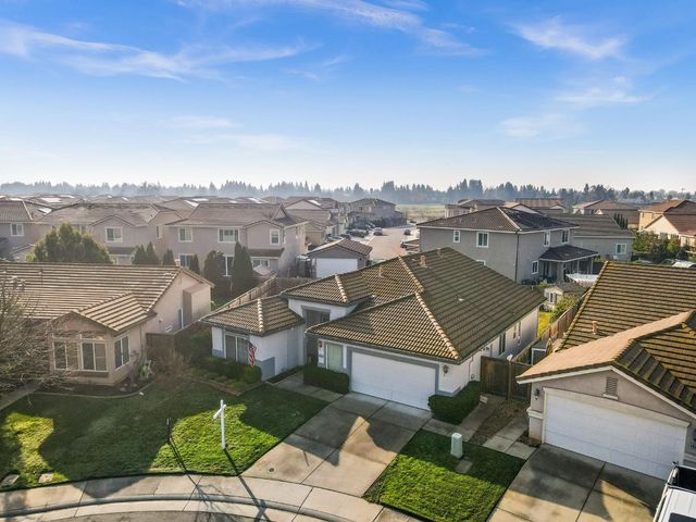 9942 Valderama Way, Sacramento, CA 95829